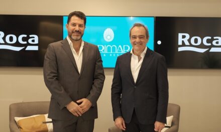 Larimar City & Resort y Roca firman alianza para elevar estándares de calidad