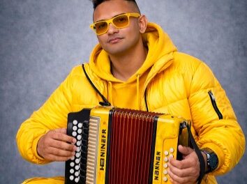 Adid reinventa “Café con ron” a ritmo de merengue típico