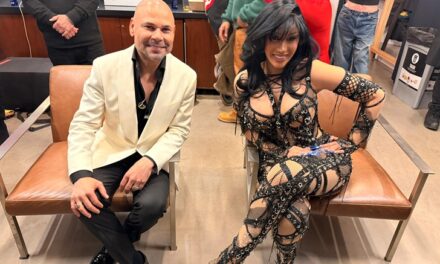 El Prodigio participa junto a Cardi B en “Saturday Night Live”