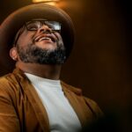 Moa Cabrera estrena videoclip de su nuevo tema “Parezco de acero”